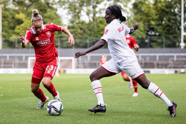 Testspiel, 1. FC Koeln Frauen - FC Twente Vrouwen; 13.08.2021 Lysanne Van der Wal ( 23, FC Twente Vrouwen), Eunice Beckmann ( 11, 1. FC Koeln) Testspiel, 1. FC Koeln Frauen - FC Twente Vrouwen, Franz-Kremer-Stadion DFL REGULATIONS PROHIBIT ANY USE OF PHOTOGRAPHS AS IMAGE SEQUENCES AND OR QUASI-VIDEO. Copyright: xBEAUTIFULxSPORTS Wunderlx