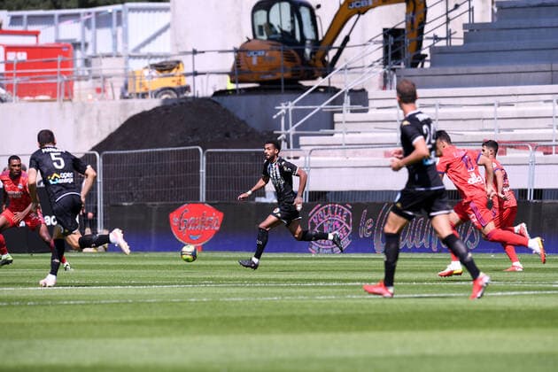 10 ANGELO FULGINI (SCO) FOOTBALL : Angers vs Lyon - Ligue 1 Uber Eats - 15 08 2021 FEP Panoramic 