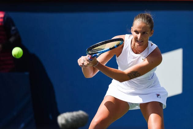 MONTREAL, QC - AUGUST 15: Karolina Pliskova (CZE) returns the ball during the final WTA, Tennis Damen National Bank Open match on August 15, 2021 at IGA Stadium in Montreal, QC (Photo by David Kirouac Icon Sportswire) TENNIS: AUG 15 National Bank Open Icon210815027
