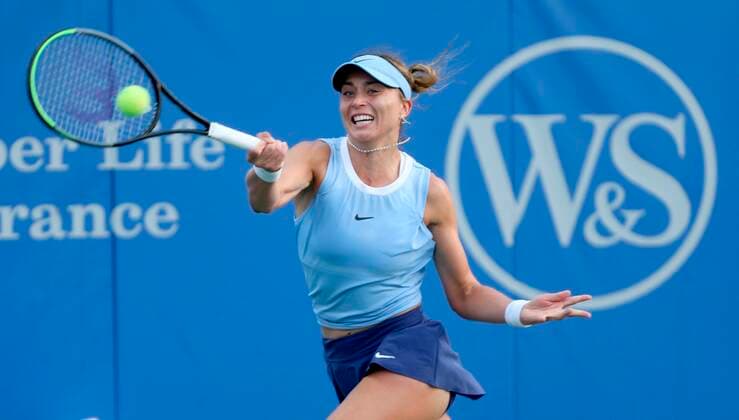 Paula Badosa of Spain returns a volley during her 5-6, 6-4, 7-6 victory over Petra Martic of Croatia during the first round of the Western and Southern Open at the Linder Tennis Center in Mason, Ohio, USA, 16 August 2021. Western and Southern Open !ACHTUNG: NUR REDAKTIONELLE NUTZUNG!  Copyright: xMARKxLYONSx AME9103 20210817-8af953b6fce2e6fbc9128fae8b11ff249cacba35