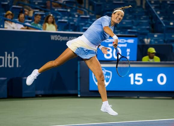 Mandatory Credit: Photo by Rob Prange Shutterstock (12311710cx) Victoria Azarenka of Belarus in action during the first round of the 2021 Western & Southern Open WTA, Tennis Damen 1000 tennis tournament Western & Southern Open Day Four, Tennis, Cincinnati, USA, 17 Aug 2021 Western & Southern Open Day Four, Tennis, Cincinnati, USA, 17 Aug 2021  Copyright: xRobxPrange Shutterstockx 12311710cx