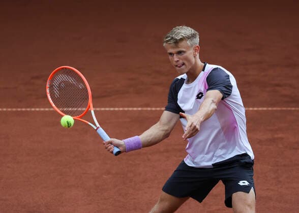 Marvin Moeller (GER) Tennis - Sauerland Open2021 - ATP, Tennis Herren Challenger Tour - Luedenscheid Tennis-Verein - Luedenscheid - Nordrhein Westfalen - Deutschland - 18 August 2021. Copyright: xJuergenxHasenkopfx