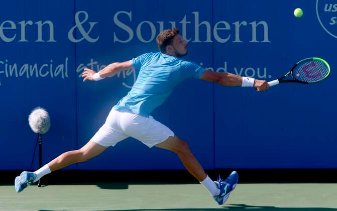 Spanish Pablo Carreno in action against the German Dominik Koepfer during their match for the second round of the Western & Southern Open ATP, Tennis Herren Masters 1000 Cincinnati), at the Linder Tennis Center, in Mason, Ohio, USA, 18 August 2021. ATP Masters 1000 Cincinnati !ACHTUNG: NUR REDAKTIONELLE NUTZUNG!  Copyright: xMARKxLYONSx AME9435 20210818-903223d340500a67456153797723990e93ba7f89