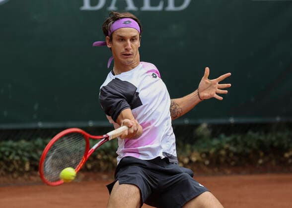 Camilo Ugo Carabelli Tennis - Sauerland Open2021 - ATP, Tennis Herren Challenger Tour - Luedenscheid Tennis-Verein - Luedenscheid - Nordrhein Westfalen - Deutschland - 18 August 2021. Copyright: xJuergenxHasenkopfx