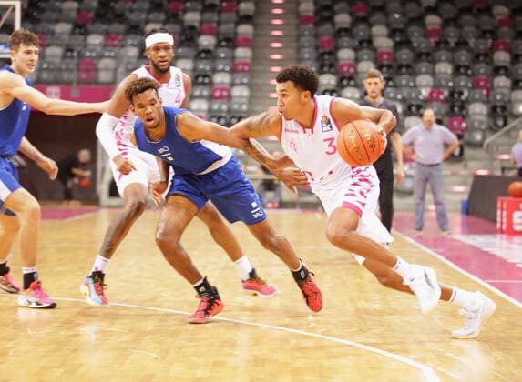 Tyson Ward Telekom Baskets Bonn , Testspiel vs. RheinStars Köln easyCredit BBL 1. Bundesliga , Saison 2021 2022