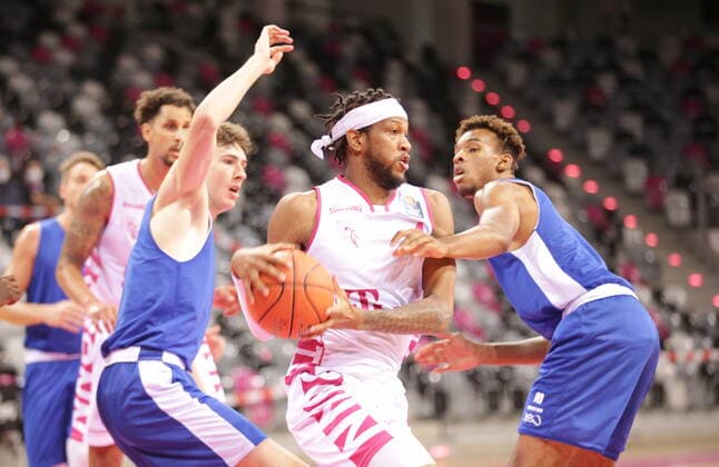 Justin Gorham Telekom Baskets Bonn , Testspiel vs. RheinStars Köln easyCredit BBL 1. Bundesliga , Saison 2021 2022