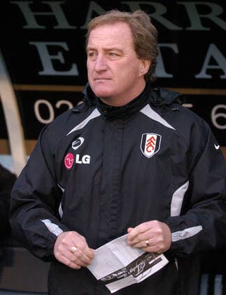Fußball, Trainerhistorie FC Fulham von 1904 bis heute Mandatory Credit: Photo by Graham Chadwick Daily Mail Shutterstock (1109762a) Football Premier League Fulham V Wigan Athletic 1-1 Ray Lewington Cartaker Manager Of Fulham Football Premier League Fulham V Wigan Athletic 1-1 Ray Lewington Cartaker Manager Of Fulham EDITORIAL USE ONLY No use with unauthorised audio, video, data, fixture lists (outside the EU), club league logos or live services. Online in-match use limited to 45 images (+15 in extra time). No use to emulate moving images. No use in betting, games or single club league player publications services. Football Premier League Fulham V Wigan Athletic 1-1 Ray Lewington Cartaker Manager Of Fulham EDITORIAL USE ONLY No use with unauthorised audio, video, data, fixture lists (outside the EU), club league logos or live services. Online in-match use limited to 45 images (+15 in extra time). No use to emulate moving images. No use in betting, games or Copyright: xGrahamxChadwick DailyxMail Shutterstockx 1109762a