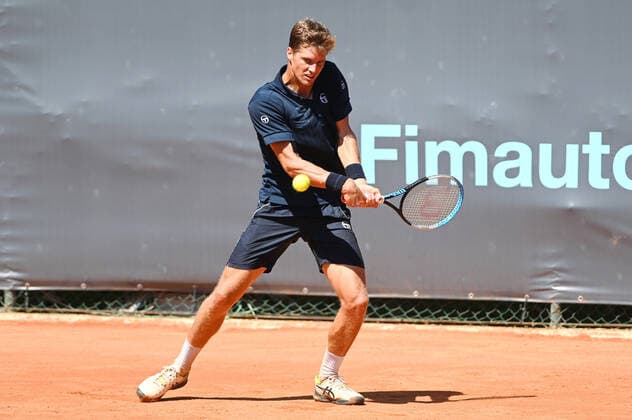 August 18, 2021, Verona, Italy: Verona, Italy, ATV Tennis Club , August 18, 2021, Nino Serdarusic of Croatia during ATP80 Challenger - Verona - Wednesday - Tennis Internationals Tennis Internationals - ATP80 Challenger - Verona - Wednesday, Verona, Italy  - ZUMAl164 20210818_zsa_l164_129 Copyright: xAlessioxTarpinix