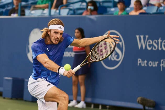 CINCINNATI, OH - AUGUST 19: Stefanos Tsitsipas of Greece hits a backhand slice during the match on day 4 of the Western & Southern Open at the Lindner Family Tennis Center in Mason, Ohio on August 19, 2021. (Photo by Shelley Lipton Icon Sportswire) TENNIS: AUG 19 Western & Southern Open Icon2108192144