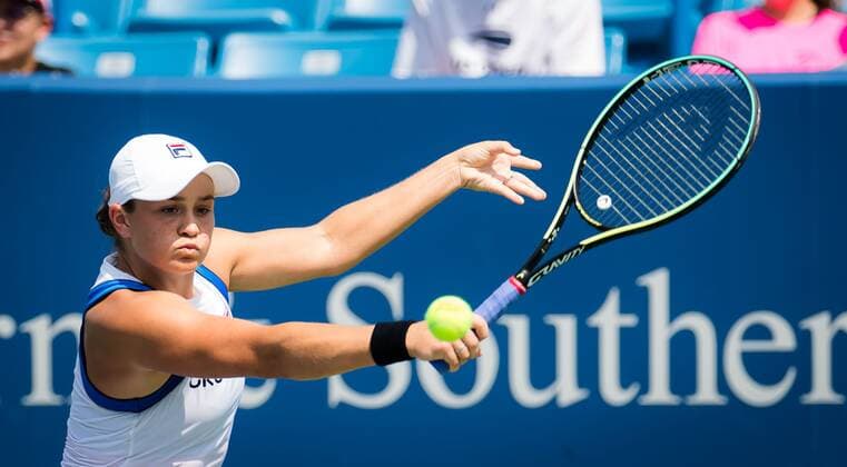 Mandatory Credit: Photo by Rob Prange Shutterstock (12324311y) Ashleigh Barty of Australia in action during her quarter-final match at the 2021 Western & Southern Open WTA, Tennis Damen 1000 tennis tournament Western & Southern Open Day Seven, Tennis, Cincinnati, USA, 20 Aug 2021 Western & Southern Open Day Seven, Tennis, Cincinnati, USA, 20 Aug 2021  Copyright: xRobxPrange Shutterstockx 12324311y