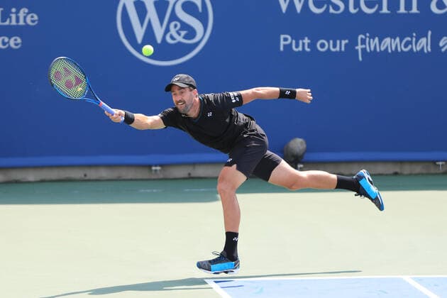 CINCINNATI, OH - AUGUST 20: Steve Johnson of the United States hits a forehand during the Western & Southern Open at the Lindner Family Tennis Center on August 20, 2021 in Mason, Ohio. (Photo by Ian Johnson Icon Sportswire) TENNIS: AUG 20 Western & Southern Open Icon210820024
