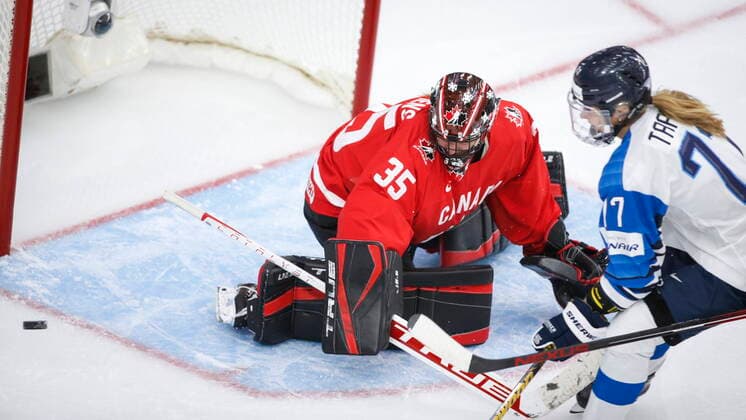 August 20, 2021, Calgary, ab, Canada: Finland s Susanna Tapani, right, has her shot swatted away by Canada s goalie Ann-Renee Desbiens during first period IIHF Women s World Championship, WM, Weltmeisterschaft hockey action in Calgary, Friday, Aug. 20, 2021. Susanna Tapani, Ann-Renee Desbiens  - ZUMAc35_ 20210820_zaf_c35_028 Copyright: xJeffxMcintoshx
