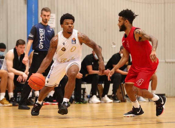 Löwen Braunschweig vs. Paderborn, BB Testspiel Braunschweig, 20.08.2021, BASKETBALL - Löwen Braunschweig vs. Paderborn Baskets, Testspiel, Saison 2021 22. Tookie Brown (Löwen Braunschweig) Braunschweig