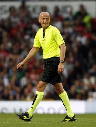Mandatory Credit: Photo by Back Page Images Shutterstock (1191526aa) Pierluigi Collina Soccer Aid, England v Rest of the World, Old Trafford, Manchester, Britain - 06 Jun 2010 Editorial use only. No merchandising Soccer Aid, England v Rest of the World, Old Trafford, Manchester, Britain - 06 Jun 2010 Editorial use only. No merchandising  Copyright: xBackxPagexImages Shutterstockx 1191526aa