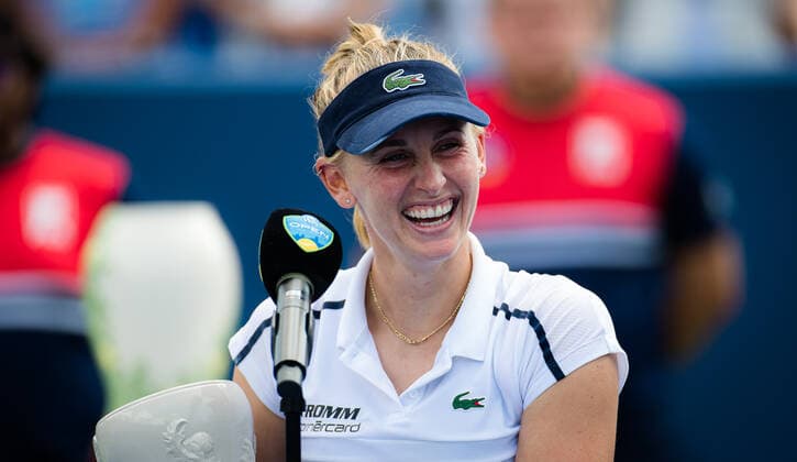 August 22, 2021, CINCINNATI, UNITED STATES: Jil Teichmann of Switzerland during the trophy ceremony after the final of the 2021 Western & Southern Open WTA, Tennis Damen 1000 tennis tournament against Ashleigh Barty of Australia CINCINNATI UNITED STATES - ZUMAa181 20210822_zaa_a181_073 Copyright: xRobxPrangex