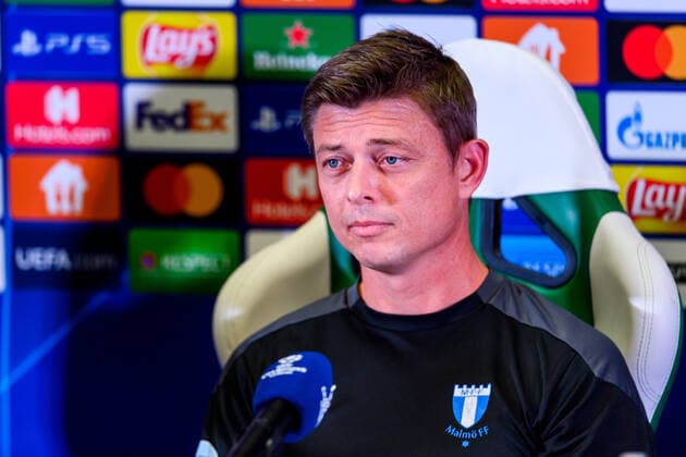 210823 Jon Dahl Tomasson, head coach during a press conference, PK, Pressekonferenz with Malmö FF ahead of the UEFA Champions League playoff match against Ludogorets on August 23, 2021 in Razgrad. Photo: Ludvig Thunman BILDBYRAN kod LT LT0191 fotboll football soccer fotball champions league träning presskonferens training practice press conference malmö ff bbeng Copyright: LUDVIGxTHUNMAN BB210823LT090