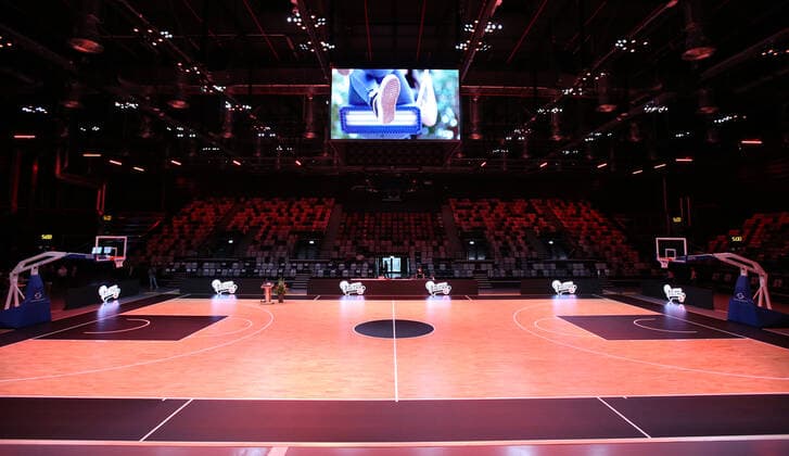 25.08.2021 - Basketball - Nürnberg Falcons Basketball Club NBC - Offizielle Einweihung der Kia Metropol Arena - Sportfoto Zink DaMa - Symbolbild Symbolfoto Feature Impression - Leere Arena Halle - Hallenpanorma Hallenbild Panorama - Kia Metropol Arena