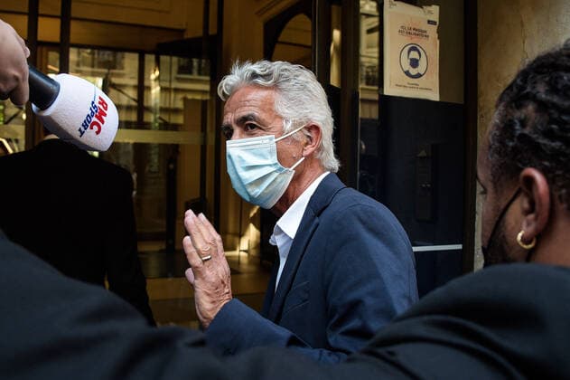 Fußball, LFP Anhörung nach Ausschreitungen im Spiel OGC Nizza gegen Olympique Marseille Jean Pierre Rivere ( president OGC NIce ) arrive a la commission de discipline de la LFP FOOTBALL : Jean Pierre Rivere et Pablo Longoria a la commission de discipline de la LFP - Paris - 25 08 2021 FedericoPestellini Panoramic 