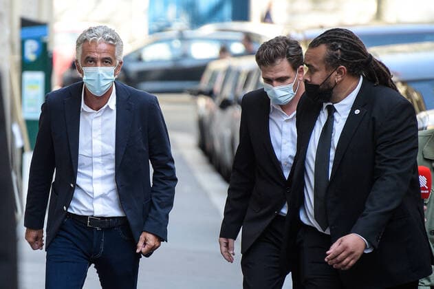 Fußball, LFP Anhörung nach Ausschreitungen im Spiel OGC Nizza gegen Olympique Marseille Jean Pierre Rivere ( president OGC NIce ) arrive a la commission de discipline de la LFP FOOTBALL : Jean Pierre Rivere et Pablo Longoria a la commission de discipline de la LFP - Paris - 25 08 2021 FedericoPestellini Panoramic 