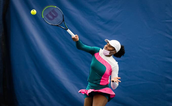 August 25, 2021, CHICAGO, UNITED STATES: Venus Williams of the United States hosts a kids clinic at the 2021 WTA, Tennis Damen Chicago Womens Open WTA 250 tennis tournament CHICAGO UNITED STATES - ZUMAa181 20210825_zaa_a181_050 Copyright: xRobxPrangex