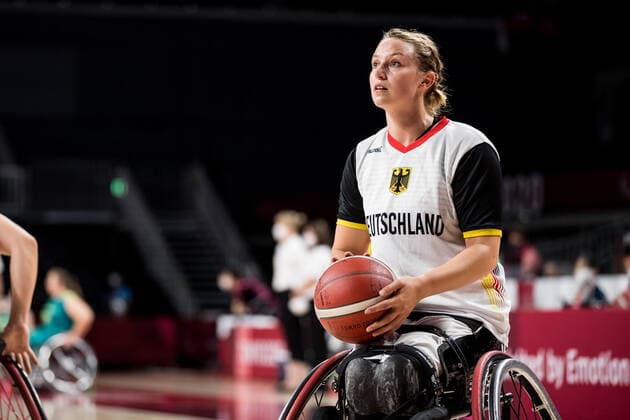Tokyo 2020 Paralympic Games (Rollstuhlbasketball), 26.08.2021 TOKYO, JAPAN 26. August - Rollstuhlbasketball, Deutschland gegen Australien Damen, an Tag 2 der Tokyo 2020 Paralympic Games am 25.08.2021 im Musashino Forest Plaza in Tokyo Japan. Lena Knippelmeyer ( 14, Deutschland) Copyright: xBEAUTIFULxSPORTS Wunderlx