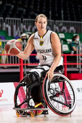 Tokyo 2020 Paralympic Games (Rollstuhlbasketball), 26.08.2021 TOKYO, JAPAN 26. August - Rollstuhlbasketball, Deutschland gegen Australien Damen, an Tag 2 der Tokyo 2020 Paralympic Games am 25.08.2021 im Musashino Forest Plaza in Tokyo Japan. Lena Knippelmeyer ( 14, Deutschland) Copyright: xBEAUTIFULxSPORTS Wunderlx