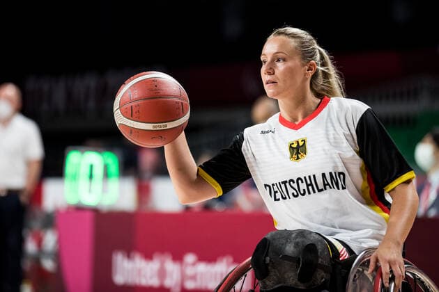 Tokyo 2020 Paralympic Games (Rollstuhlbasketball), 26.08.2021 TOKYO, JAPAN 26. August - Rollstuhlbasketball, Deutschland gegen Australien Damen, an Tag 2 der Tokyo 2020 Paralympic Games am 25.08.2021 im Musashino Forest Plaza in Tokyo Japan. Svenja Mayer ( 13, Deutschland) Copyright: xBEAUTIFULxSPORTS Wunderlx