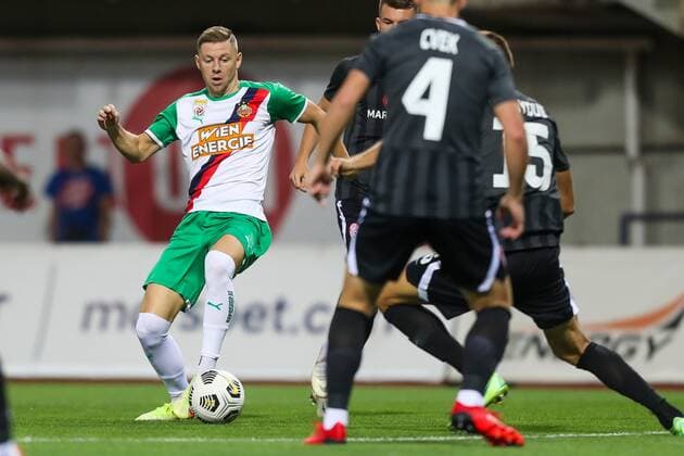 SOCCER - UEFA EL, Luhansk vs Rapid ZAPORIZHIA,UKRAINE,26.AUG.21 - SOCCER - UEFA Europa League play off, Zorya Luhansk vs SK Rapid Wien. Image shows Maximilian Ullmann (Rapid).  GEPAxpictures xPhilippxBrem