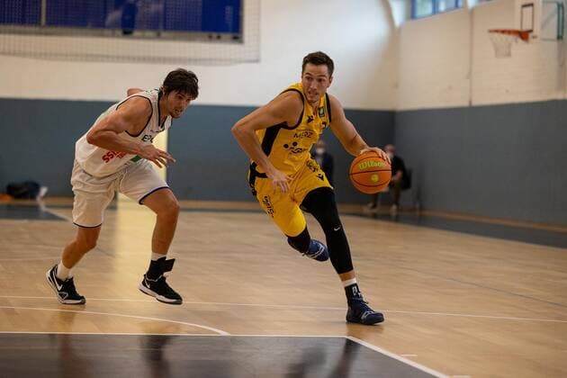 Ryan Mikesell (Tigers Tuebingen, 33)¨¨Tigers Tübingen vs. EPG Baskets Koblenz, 2. Basketball, Bundesliga, Pro A, Barmer 2 Basketball, Testspiel, Spielzeit 2021 2022, 26.08.2021, ¨¨ Tigers Tübingen - EPG Baskets Koblenz, 2. Basketball, 2. Bundesliga, Barmer 2 Basketball, Testspiel, Spielzeit 2021 2022, 26.08.2021 Tuebingen Copyright: xDennisxDuddek xEibnerxPressefotox EP_DDK