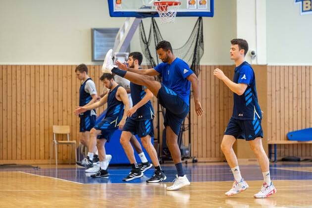 Basketball Berlin 26.08.2021 1. Bundesliga BBL Euroleague Saison 2021 2022 Training Johannes Thiemann (Alba Berlin, No.32) mi.