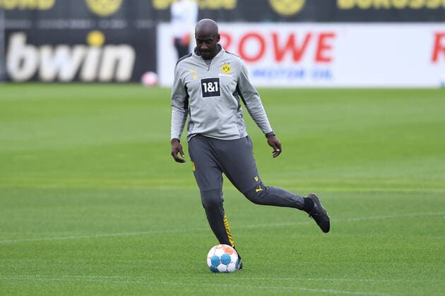 Fußball 1. Bundesliga Training Borussia Dortmund am 26.08.2021 auf dem Trainingsgelände in Dortmund-Brackel Otto Addo ( Talent Manager Dortmund ) DFL regulations prohibit any use of photographs as image sequences and or quasi-video.