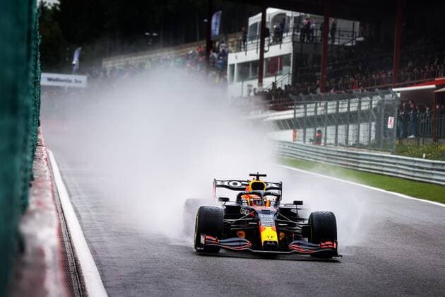33 VERSTAPPEN Max (nld), Red Bull Racing Honda RB16B, action during the Formula 1 Belgium Grand Prix, 12th round of the 2021 FIA Formula One World Championship, WM, Weltmeisterschaft from August 27 to 29, 2021 on the Circuit de Spa-Francorchamps, in Stavelot, near LiÃ‹ge, Belgium - FORMULE 1 : Grand prix de belgique - 28 08 2021 DPPI PANORAMIC  00121025_AV6_4077