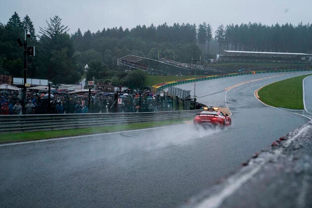 August 29, 2021, Francorchamps, Belgium: The safety car during the 2021 FIA Formula 1 Belgian Grand Prix at Circuit de Spa-Francorchamps in Francorchamps, Belgium. Francorchamps Belgium - ZUMAg147 20210829_zap_g147_034 Copyright: xJamesxGasperottix