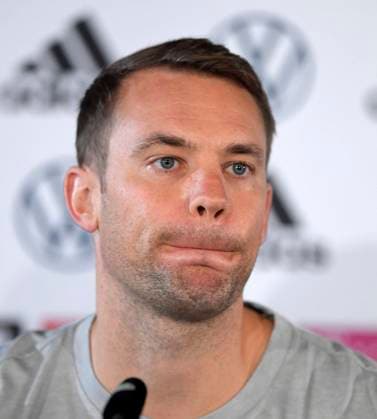 30.08.2021, Fussball WM-Qualifikation 2021 22 Gruppe J, Pressekonferenz im Waldaupark Stuttgart vor dem DFB-Länderspiel Liechtenstein - Deutschland in St. Gallen. Torwart Manuel Neuer (Deutschland) nachdenklich