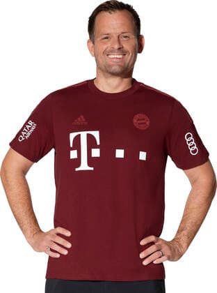 Fussball 1. Bundesliga Saison 2021 2022 29.08.2021 Fototermin FC Bayern Muenchen: Torwarttrainer Toni Tapalovic