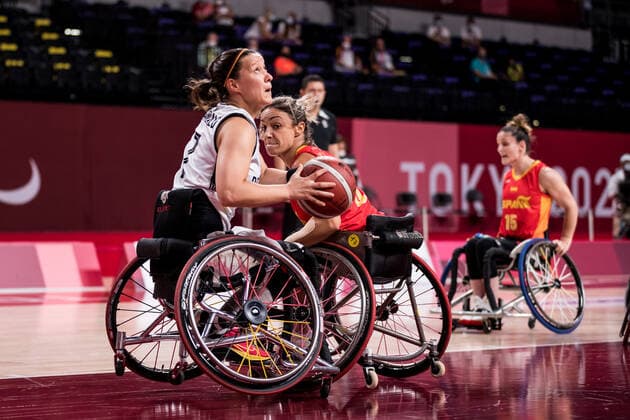 Tokyo 2020 Paralympic Games (Rollstuhlbasketball), 31.08.2021 TOKYO, JAPAN 31. August - Rollstuhlbasketball, Viertelfinale Deutschland gegen Spanien Damen, an Tag 7 der Tokyo 2020 Paralympic Games am 31.08.2021 in der Ariake Arena in Tokyo Japan. Anne Patzwald ( 7, Deutschland), Sonia Ruiz ( 6, Spanien) Copyright: xBEAUTIFULxSPORTS Wunderlx