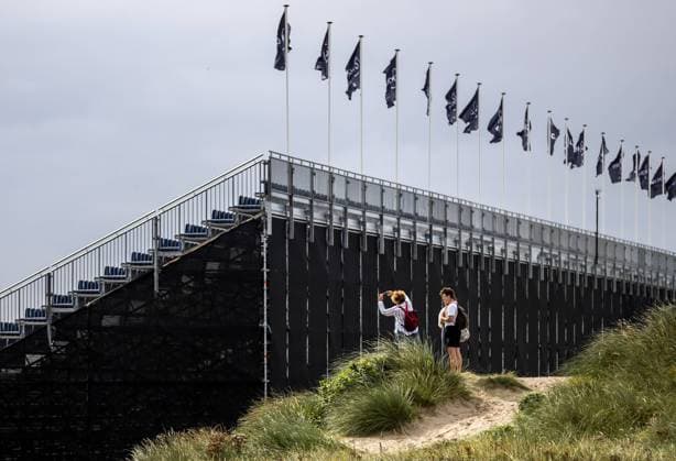 ZANDVOORT - Interested parties can watch Circuit Zandvoort from the dunes. At the beginning of September, the Formula 1 race Dutch Grand Prix Zandvoort will be held on this circuit. REMKO DE WAAL xVIxANPxSportx xxANPxIVx