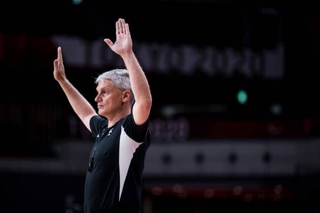 Tokyo 2020 Paralympic Games (Rollstuhlbasketball), 01.09.2021 TOKYO, JAPAN 01. September - Rollstuhlbasketball, Viertelfinale Grossbritannien - Kanada Herren, an Tag 8 der Tokyo 2020 Paralympic Games am 01.09.2021 in der Ariake Arena in Tokyo Japan. Carsten Rehling (Schiedsrichter Deutschland) Copyright: xBEAUTIFULxSPORTS Wunderlx