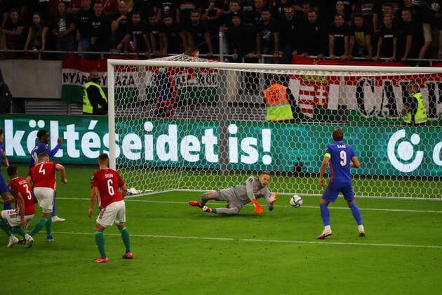 Hungary v England 2022 FIFA World Cup, WM, Weltmeisterschaft, Fussball Qualifiers PÃ ter Gulacsi of Hungary can?t stop Harry Maguire shot that gave England a 3-0 lead during the 2022 FIFA World Cup Qualifiers match at the Ferenc Puskas Stadium, Budapest Content Not Available For UK Newspapers Copyright: xFocusxImagesx FIL-15839-0041