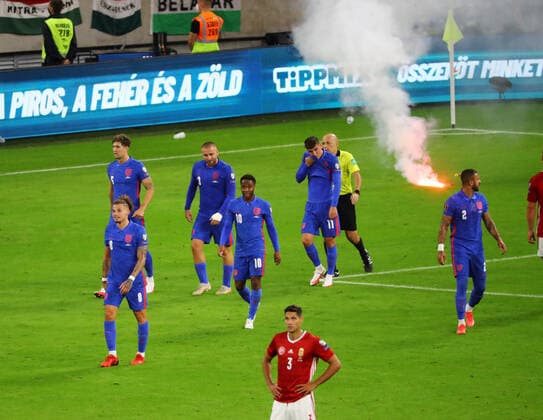 Hungary v England 2022 FIFA World Cup, WM, Weltmeisterschaft, Fussball Qualifiers A flare lands on the pitch as England celebrate their third goal during the 2022 FIFA World Cup Qualifiers match at the Ferenc Puskas Stadium, Budapest Content Not Available For UK Newspapers Copyright: xFocusxImagesx FIL-15839-0047