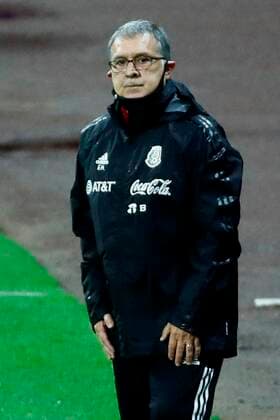 Mexico s coach Gerardo Martino directs his players against Jamaica, during a match amid the Concacaf qualifiers for the Qatar 2022 World Cup at the Azteca Stadium in Mexico City, Mexico, 02 September 2021. Mexico - Jamaica !ACHTUNG: NUR REDAKTIONELLE NUTZUNG!  Copyright: xJosexMendezx AMDEP9165 20210903-c35a7acde041835c2c981be47490e7c71bc10d96