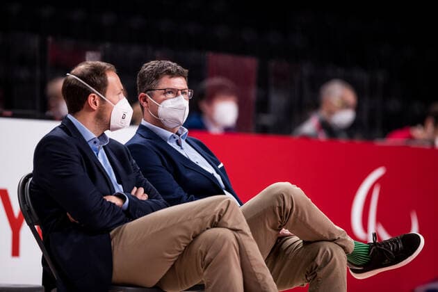 Tokyo 2020 Paralympic Games (Rollstuhlbasketball), 03.09.2021 TOKYO, JAPAN 03. September - Rollstuhlbasketball, Platzierungsspiel 7 8 Kanada - Deutschland Herren, an Tag 10 der Tokyo 2020 Paralympic Games am 03.09.2021 in der Ariake Arena in Tokyo Japan. Martin Kluck (Assistant Coach Deutschland), Nicolai Zeltinger (Head Coach Deutschland) Copyright: xBEAUTIFULxSPORTS Wunderlx