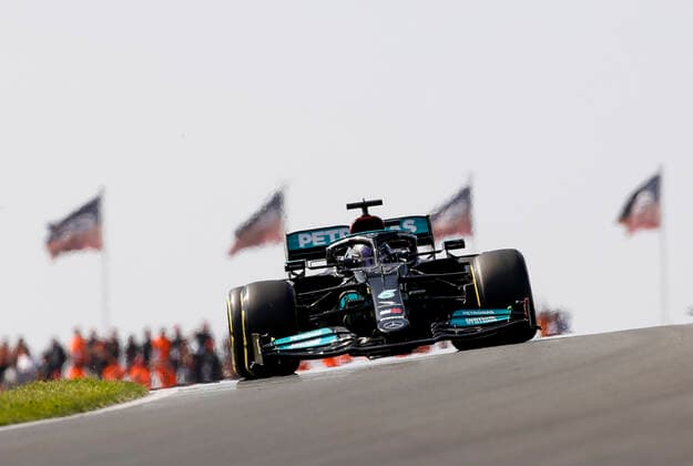 44 Lewis Hamilton (GBR, Mercedes-AMG Petronas F1 Team), F1 Grand Prix of the Netherlands at Circuit Zandvoort on September 3, 2021 in Zandvoort, Netherlands. (Photo by HOCH ZWEI) Zandvoort Netherlands