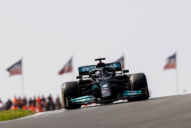 44 Lewis Hamilton (GBR, Mercedes-AMG Petronas F1 Team), F1 Grand Prix of the Netherlands at Circuit Zandvoort on September 3, 2021 in Zandvoort, Netherlands. (Photo by HOCH ZWEI) Zandvoort Netherlands