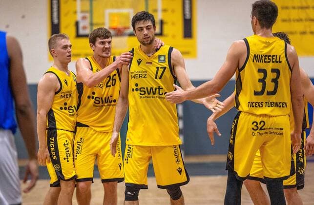 Mateo Seric (Tigers Tuebingen, 17), Till Joenke (Tigers Tuebingen, 26), Ryan Mikesell (Tigers Tuebingen, 33), Aatu Kivimaeki (Tigers Tuebingen, 12)¨¨Tigers Tuebingen vs. PS Karlsruhe Lions, 2. Basketball, Bundesliga, Pro A, Barmer 2 Basketball, Testspiel, Spielzeit 2021 2022, 03.09.2021, ¨¨ Tigers Tuebingen - PS Karlsruhe Lions, 2. Basketball, 2. Bundesliga, Barmer 2 Basketball, Testspiel, Spielzeit 2021 2022, 03.09.2021 Tuebingen