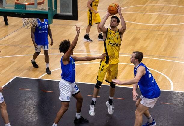 Mateo Seric (Tigers Tuebingen, 17)¨¨Tigers Tuebingen vs. PS Karlsruhe Lions, 2. Basketball, Bundesliga, Pro A, Barmer 2 Basketball, Testspiel, Spielzeit 2021 2022, 03.09.2021, ¨¨ Tigers Tuebingen - PS Karlsruhe Lions, 2. Basketball, 2. Bundesliga, Barmer 2 Basketball, Testspiel, Spielzeit 2021 2022, 03.09.2021 Tuebingen