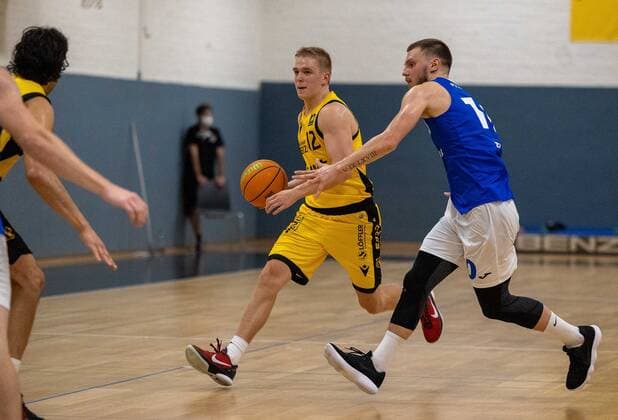 Aatu Kivimaeki (Tigers Tuebingen, 12)¨¨Tigers Tuebingen vs. PS Karlsruhe Lions, 2. Basketball, Bundesliga, Pro A, Barmer 2 Basketball, Testspiel, Spielzeit 2021 2022, 03.09.2021, ¨¨ Tigers Tuebingen - PS Karlsruhe Lions, 2. Basketball, 2. Bundesliga, Barmer 2 Basketball, Testspiel, Spielzeit 2021 2022, 03.09.2021 Tuebingen