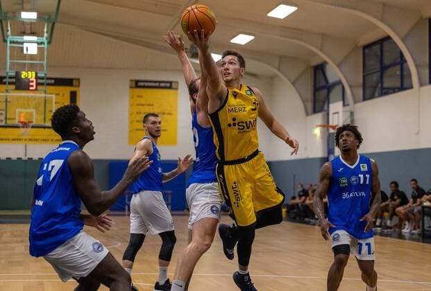Ryan Mikesell (Tigers Tuebingen, 33)¨¨Tigers Tuebingen vs. PS Karlsruhe Lions, 2. Basketball, Bundesliga, Pro A, Barmer 2 Basketball, Testspiel, Spielzeit 2021 2022, 03.09.2021, ¨¨ Tigers Tuebingen - PS Karlsruhe Lions, 2. Basketball, 2. Bundesliga, Barmer 2 Basketball, Testspiel, Spielzeit 2021 2022, 03.09.2021 Tuebingen