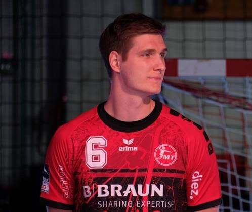 03.09.2021 xkhx Kassel, Rothenbach-Halle Handball-Bundesliga Saison 2021 2022 Testspiel MT Melsungen gegen GWD Minden Mannschaftvorstellung vor dem Spiel Finn Lemke (6, MT Melsungen)