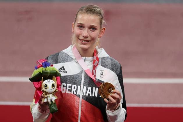 Tokyo 2020 Paralympic Games (Leichtathletik), 04.09.21 TOKYO, JAPAN 04.September. - GOLD ueber 400m (T38) fuer Lindy Ave (GER HSG Uni Greifswald) an Tag 11 der Tokyo 2020 Paralympic Games (Leichtathletik) am 04.09.2021 im Olympic Stadium in Tokyo (Japan). Copyright: xBEAUTIFULxSPORTS AxelxKohringx